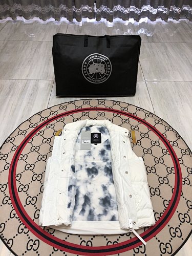 Canada Goose White Freestyle Crew Down Vest