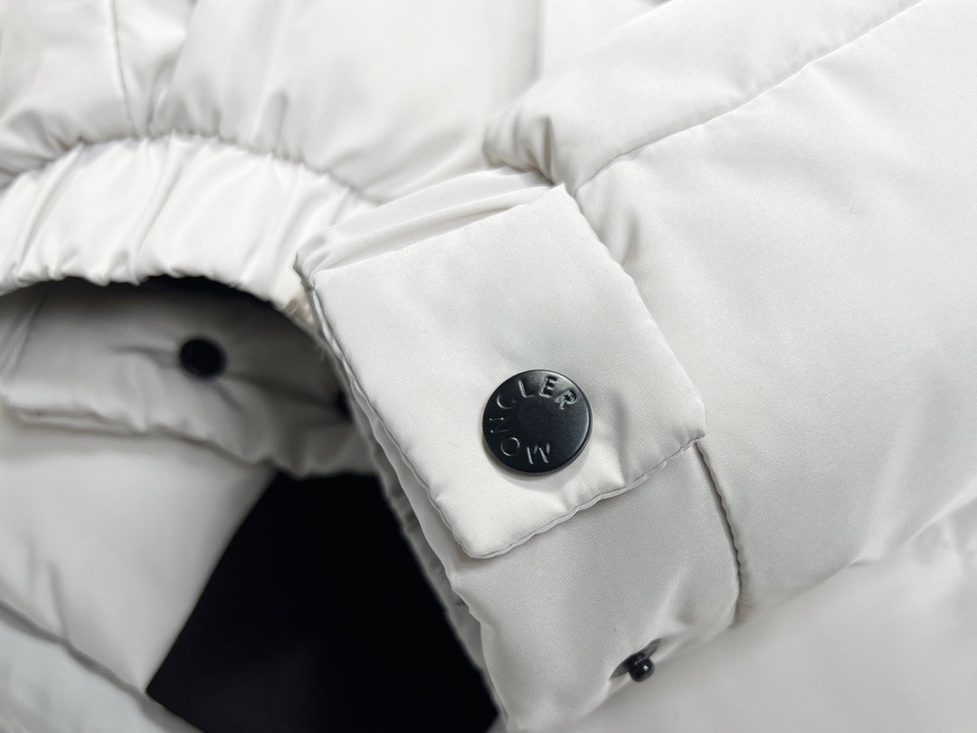 Moncler Down Puffer Jacket White Black Hood Colourblock Quilted
