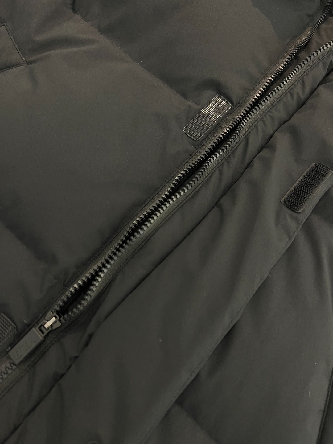 MLB New York Yankees Long Hooded Down Coat Black