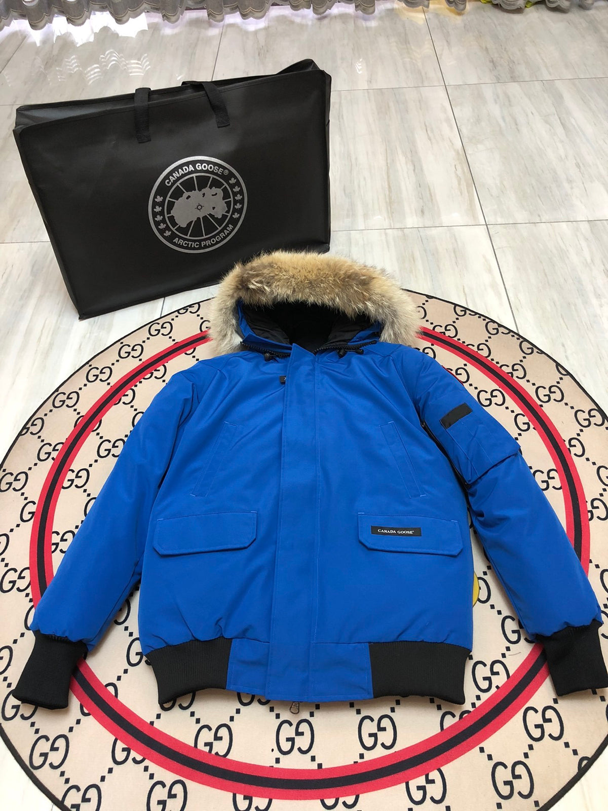 Canada Goose Chilliwack Bomber Down Jacket Royal Blue Fur Hood