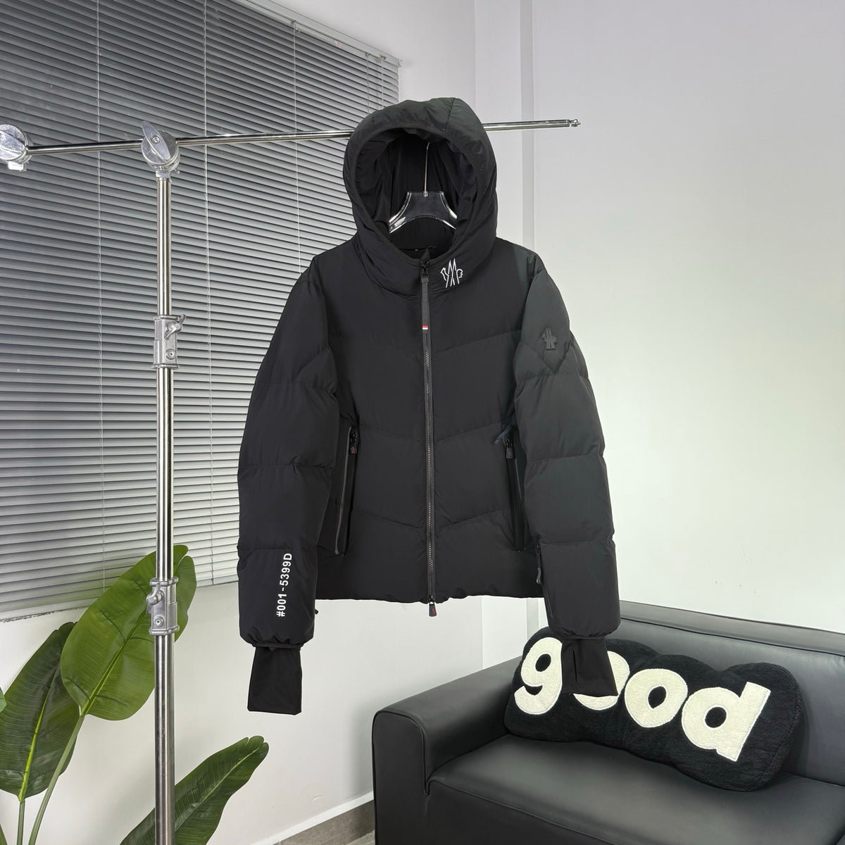 Moncler Grenoble Day-Namic Hooded Down Jacket Black