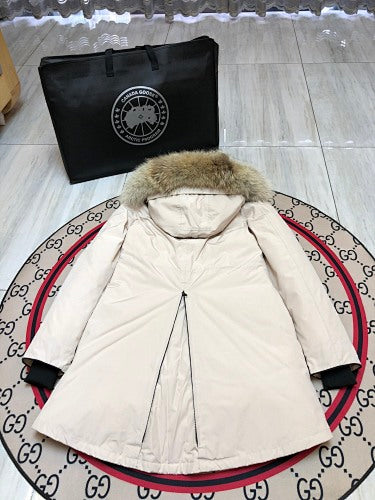 Canada Goose Rossclair Parka Down Coat Cream White Fur Hood